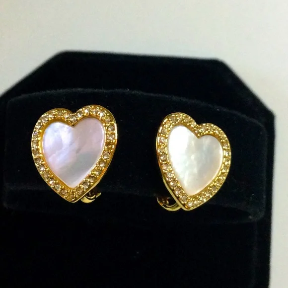 CAROLEE HEART SHAPED MOTHER OF PEARL EARRINGS GOLD PLATED CLIP ON - Picture 1 of 9